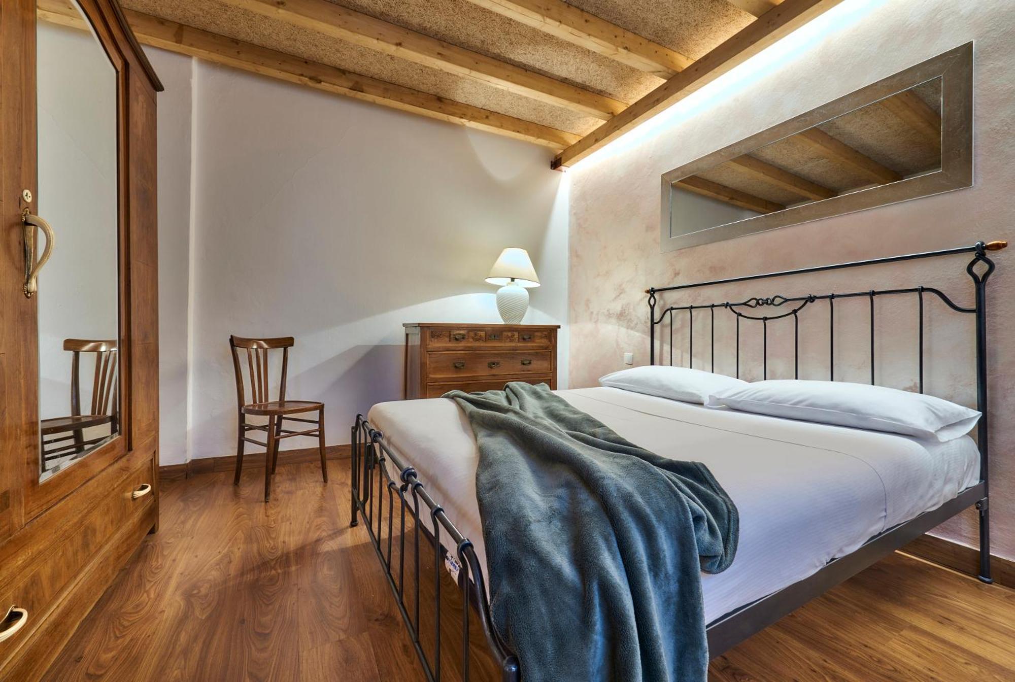 Casa “La Contrada” Βίλα Βαρένα Εξωτερικό φωτογραφία